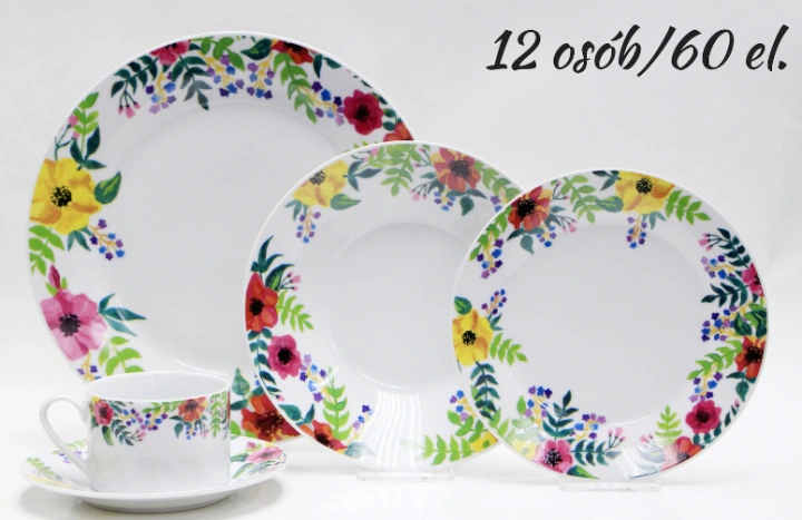Porcelana malowana w kwiaty