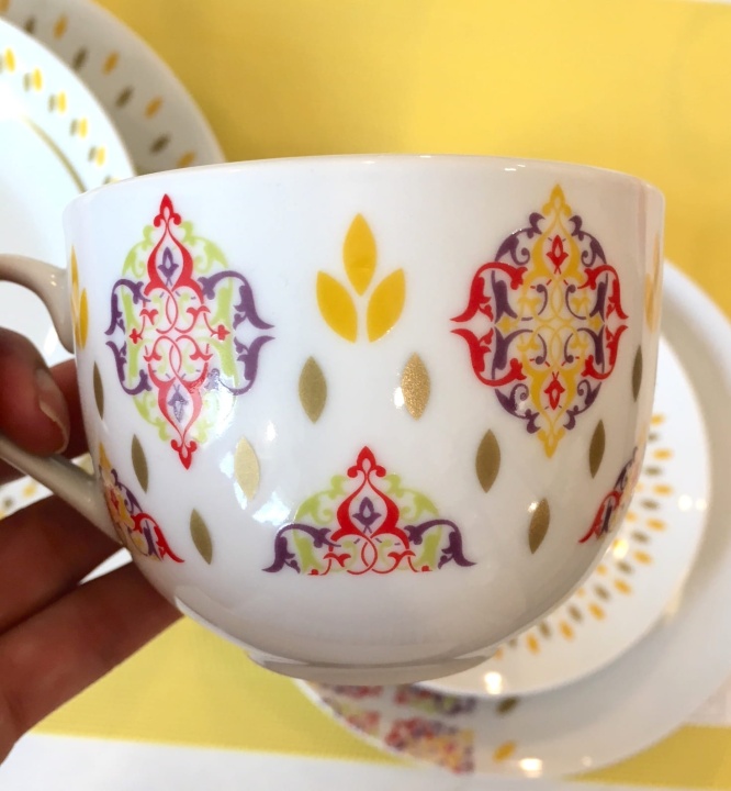 Serwis obiadowy, filiżanka z porcelany