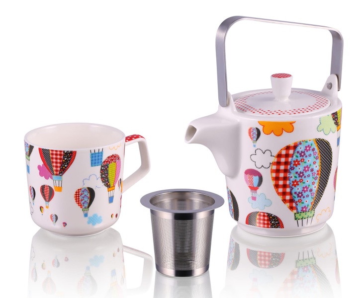 Imbryk porcelanowy z kubkiem
