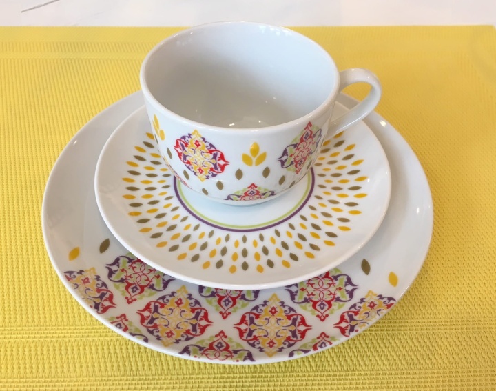 Retro zastawa porcelanowa Romantic
